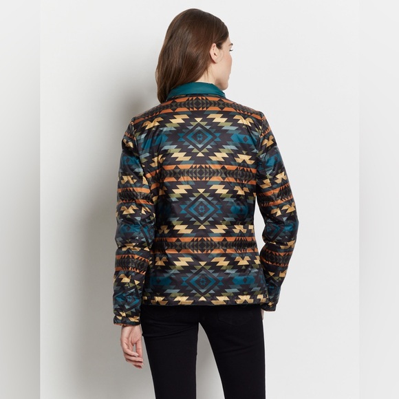 WOMEN'S Pendleton REVERSIBLE JACKET - Picture 13 of 14